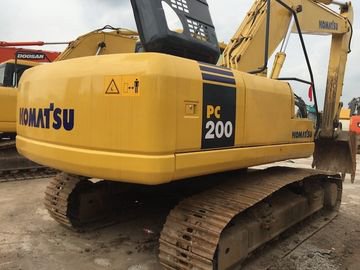 KOMATSU PC200-7