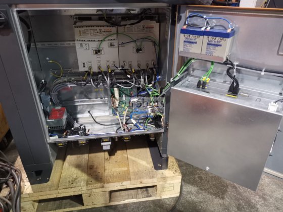 库卡 KR 360 L240-3