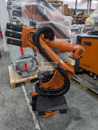 KUKA KR16-2