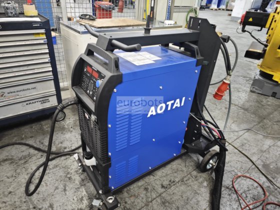 ABB IRB1600 与奥泰 500 安培焊机