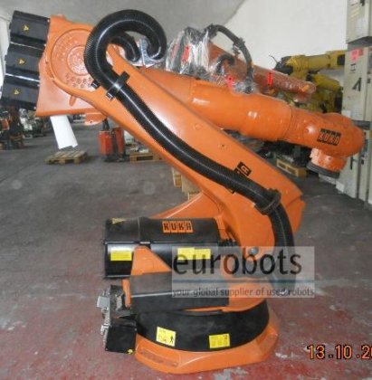 KUKA KR 210-2