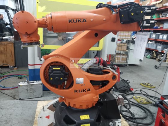 库卡KR240 R2700 PRIME C4