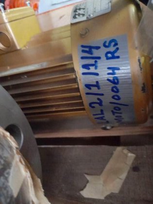 コンプレッサー