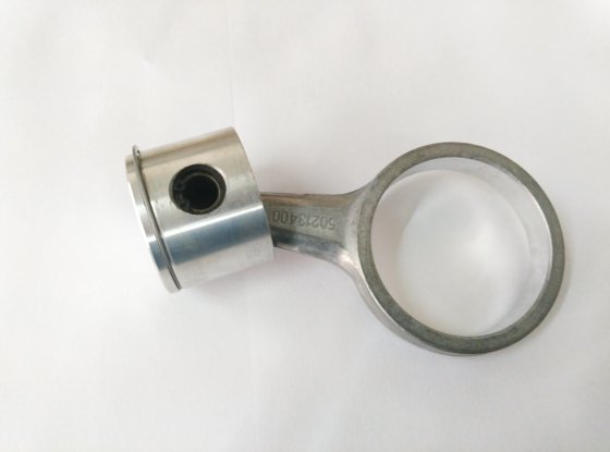 比泽尔压缩机活塞连杆