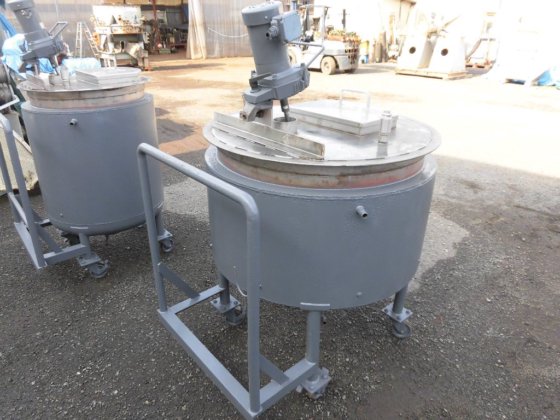 300L ジャケット付　攪拌槽