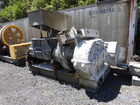 双腕型ニーダー