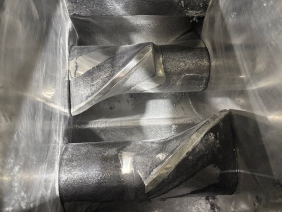 双腕型ニーダー