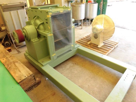 微粉砕機 粉砕/湿式粉砕機