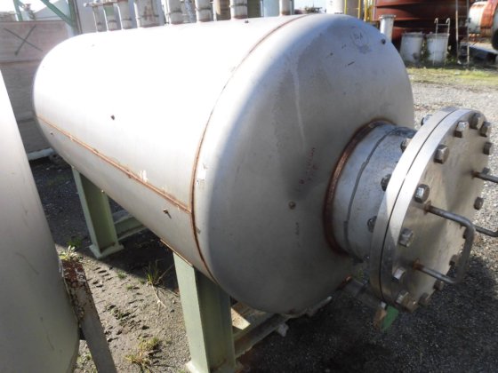 横型貯槽タンク