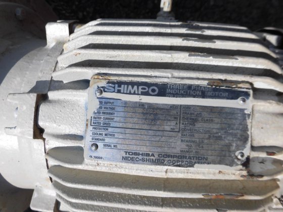 ジャケット付き攪拌タンク