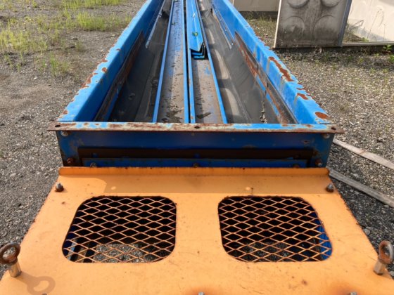 ベルトコンベアー(フラット型)