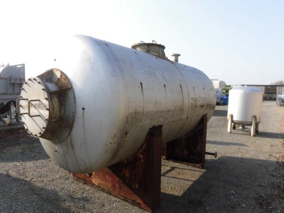 横型貯槽タンク　全容:6.5m3