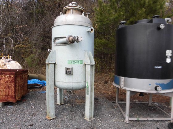 2004 竪型貯槽タンク