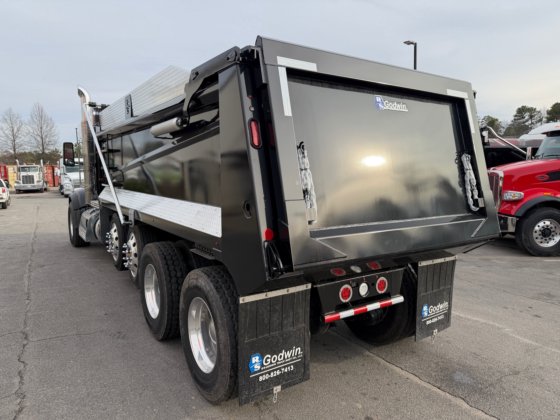 2026 PETERBILT 567 in Raleigh, NC, USA
