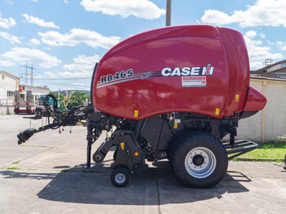 Case RB 465 VC
