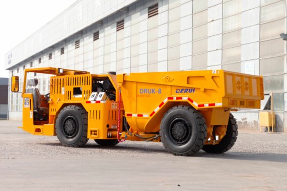 UK-8 地下运矿卡车