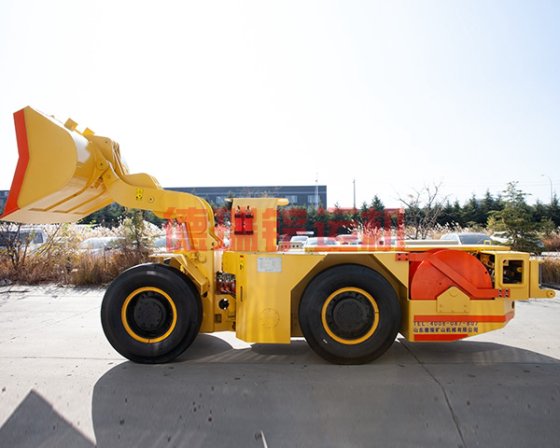 WJD-1.5 地下电动铲运机