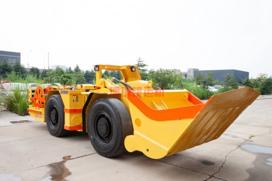 WJD-2 地下电动铲运机