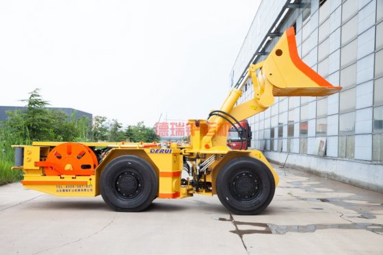 WJD-2 地下电动铲运机