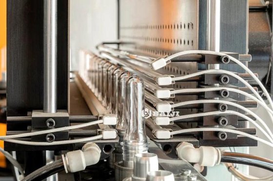 2024 价格实惠的全自动 4 腔 pet