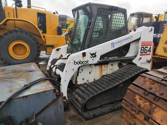 Bobcat 864