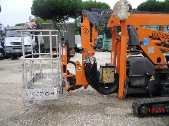 2012 Multitel SHX190