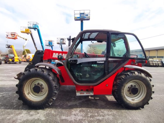 2012 MANITOU MLT735