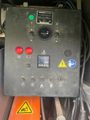 2008 Wacker Neuson E 700