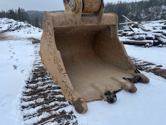 2022 CAT 374-07B