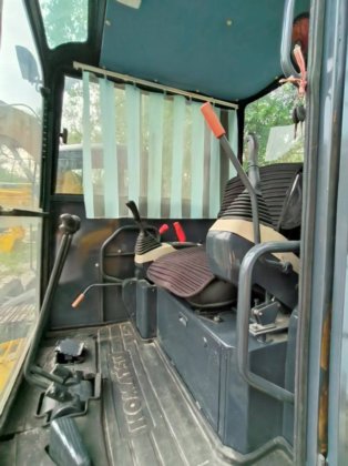 2023年小松 PC 40 MR