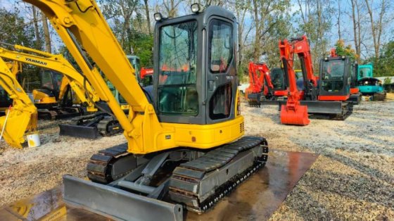 2023年小松 PC 55 MR