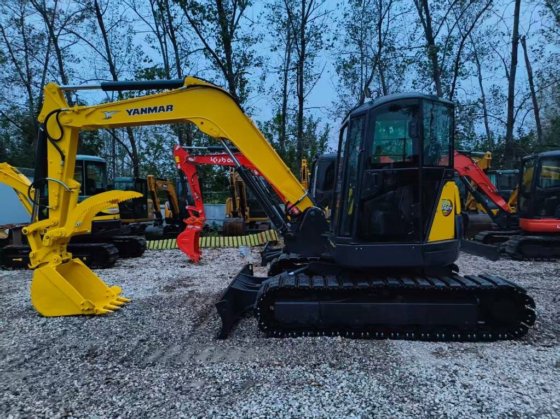 2023ヤンマー Vio 75