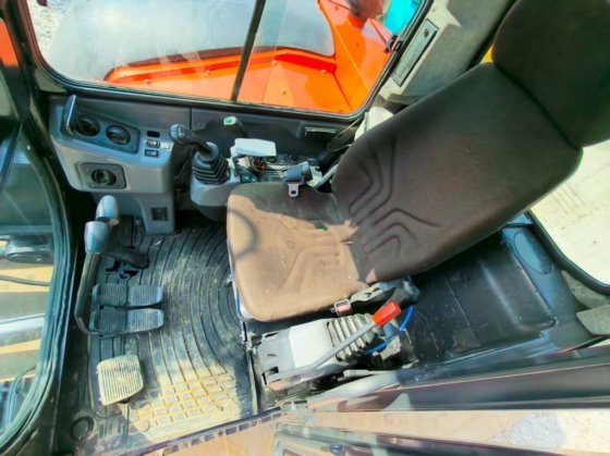 2023年久保田KX 080-4