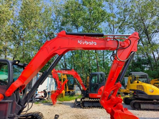 2023年久保田KX 080-4