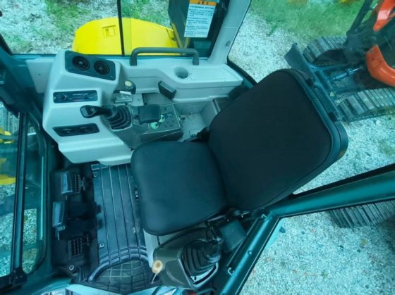 2023年 ヤンマー Vio 55