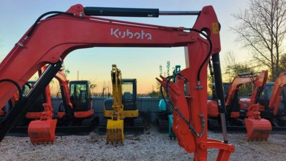 2023 クボタ U 48-4