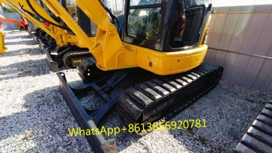 2023年 クマツ PC 50 MR