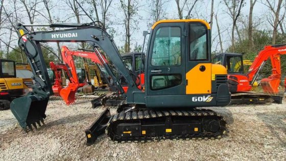 2023年 ヒョンダイ ロブエックス 60 VS