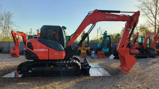 2023年久保田KX 080