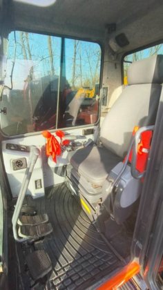 2023年久保田KX 080