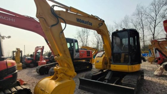 2023年小松 PC 78 US