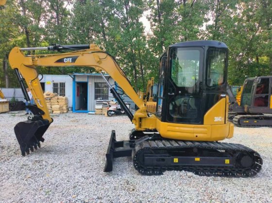 2023 CAT 304 CR