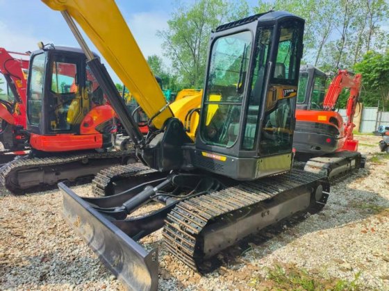 2023 耀玛纳 Vio 75