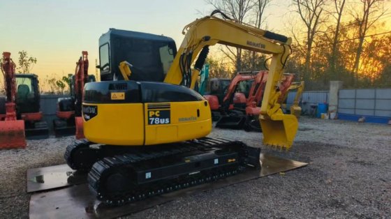 2023年小松 PC 78 US