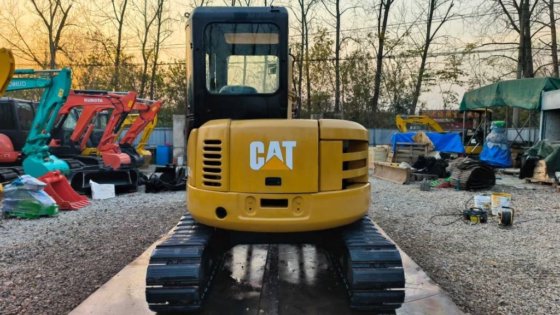 2023 CAT 305 CR