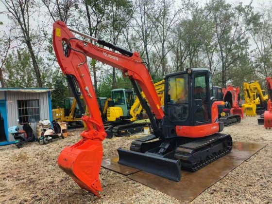 2023年久保田KX 165