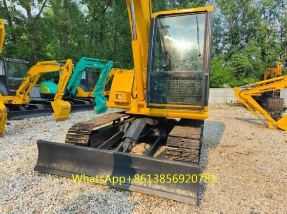 2023 Komatsu PC 70-7