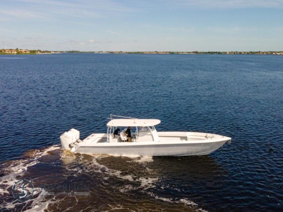 44'Contender2024JDJ4C023C324FL