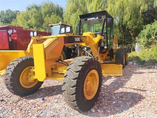 平路机 Caterpillar 140K