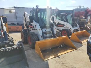 滑移式装载机 Bobcat S300